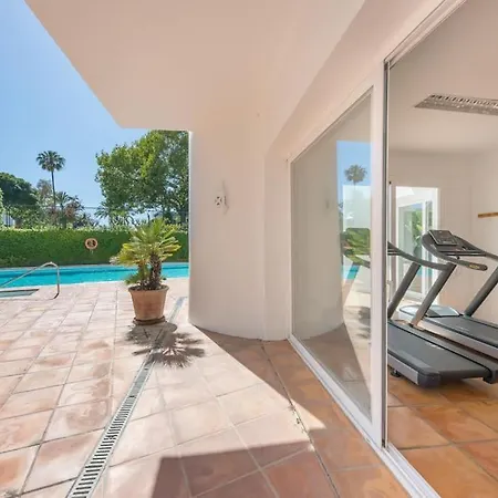 Alcazaba Three Bedroom Apartment Estepona