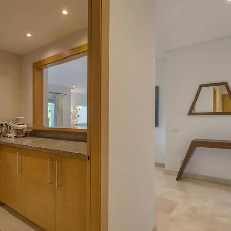Апартаменты Alcazaba Three Bedroom Эстепона