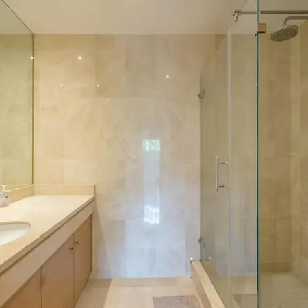 Апартаменты Alcazaba Three Bedroom *